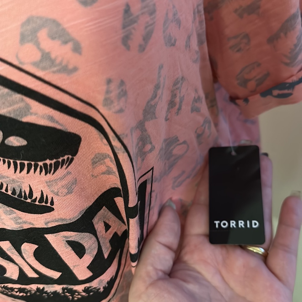 Torrid Jurassic Park Size 1 Tee - Picture 4 of 7